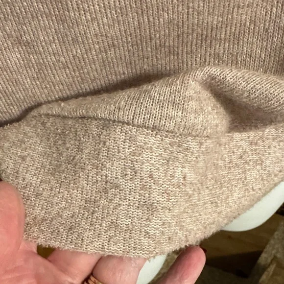 Ruffled Long Sleeve Sweater - Picture 4 of 7